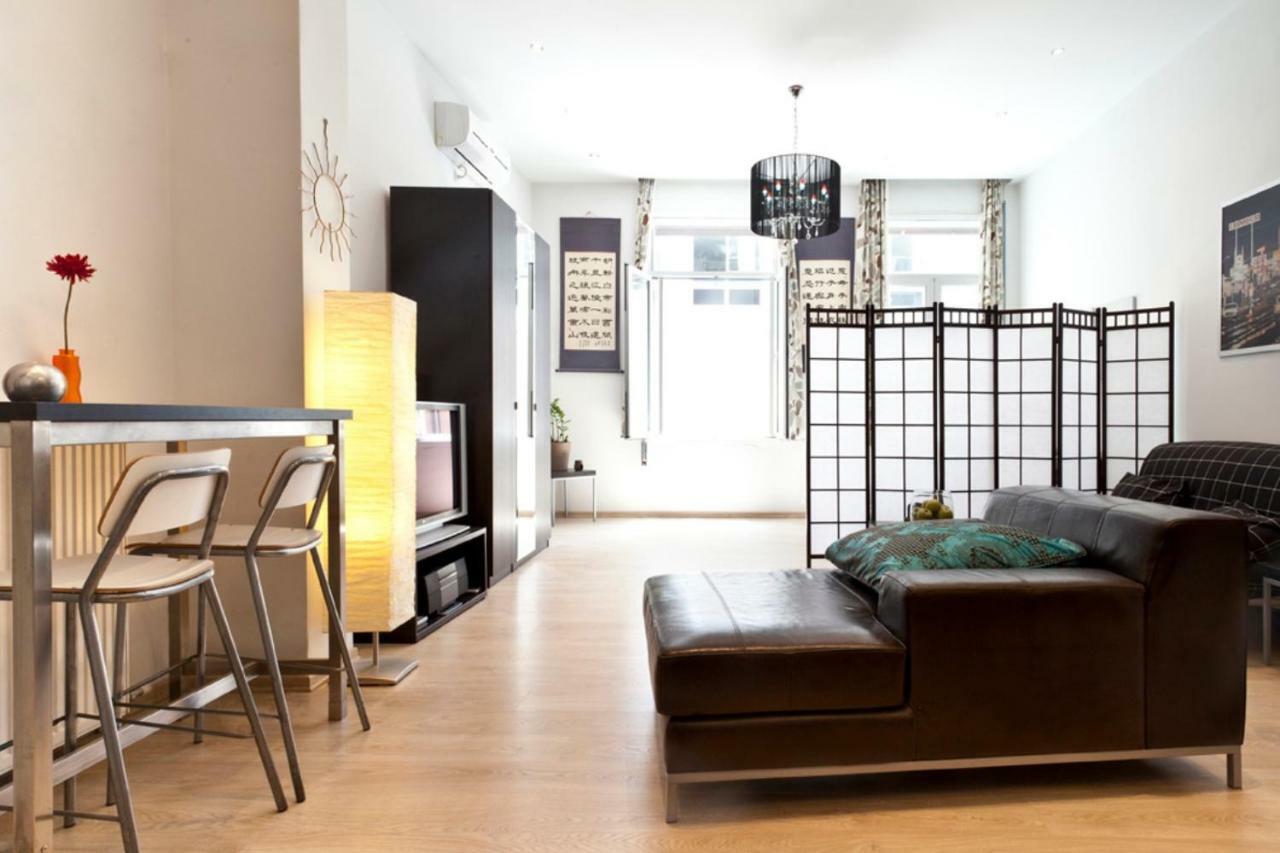 Deluxe Central Loft Near Acropolis Athen Exterior foto