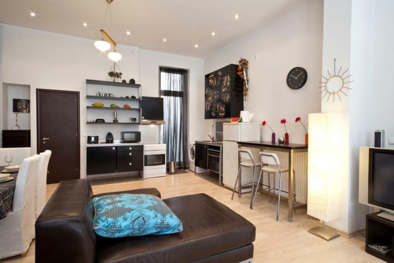 Deluxe Central Loft Near Acropolis Athen Exterior foto